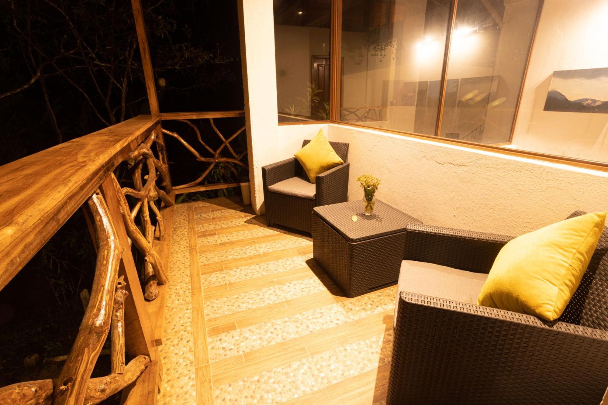 El Guayabal De Mindo Hotel Exterior photo